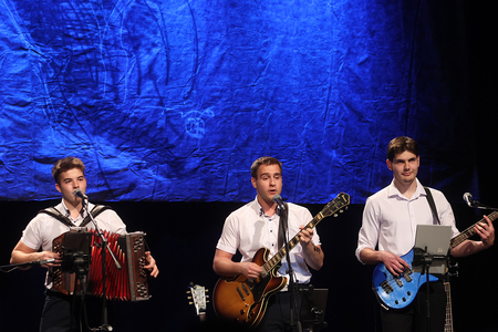 KONCERT ANSAMBLA JELEN 42 FOTO LJUBO VUKELIČ